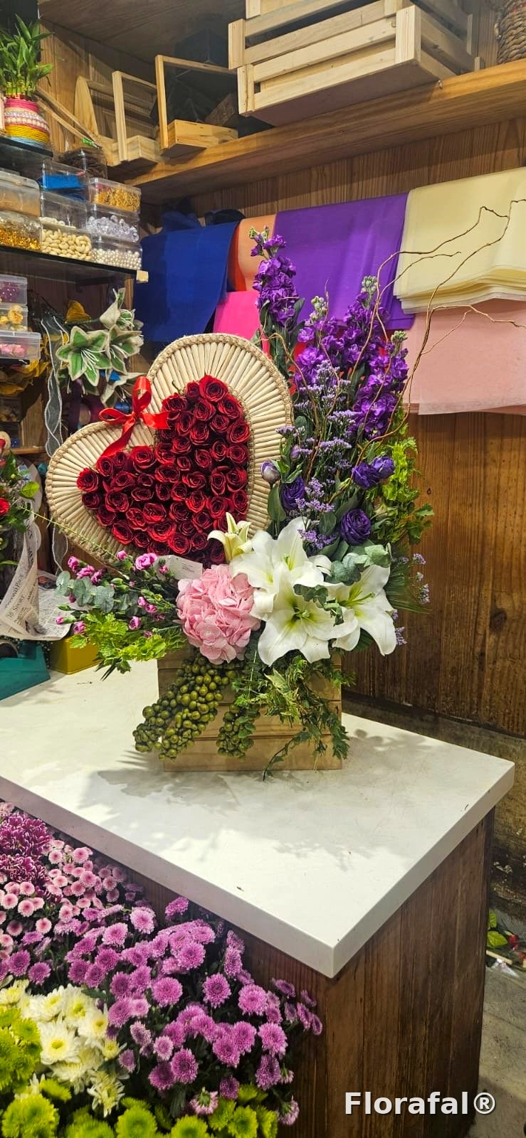 Ivory Kraft-Wrapped Bouquet